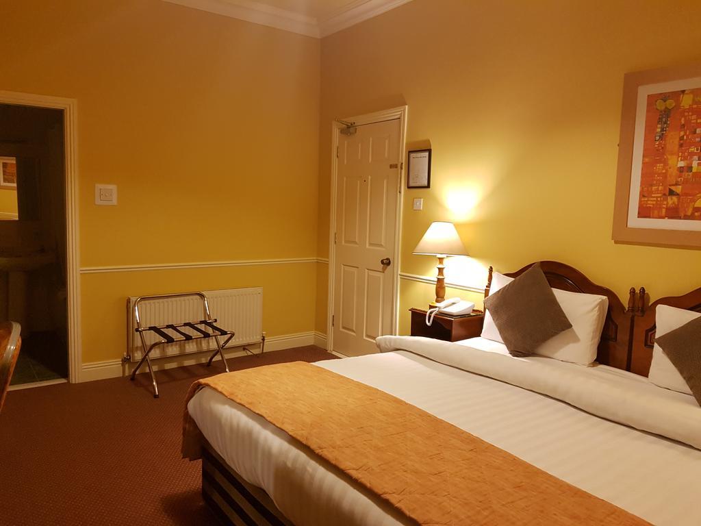 Royal Spa Hotel Lisdoonvarna Exterior photo