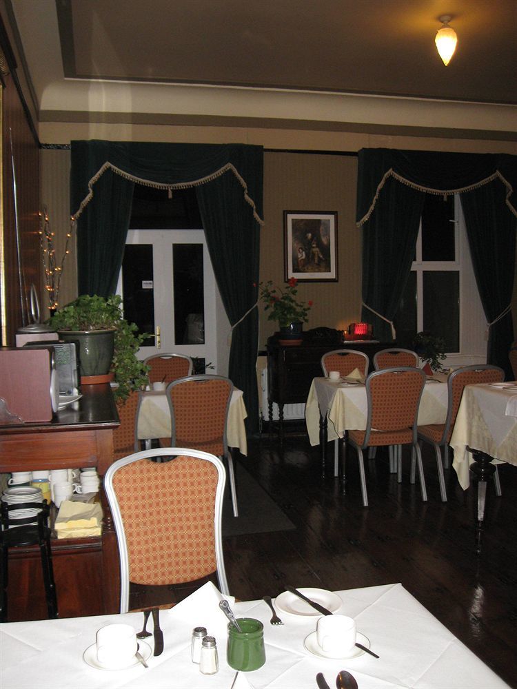 Royal Spa Hotel Lisdoonvarna Exterior photo